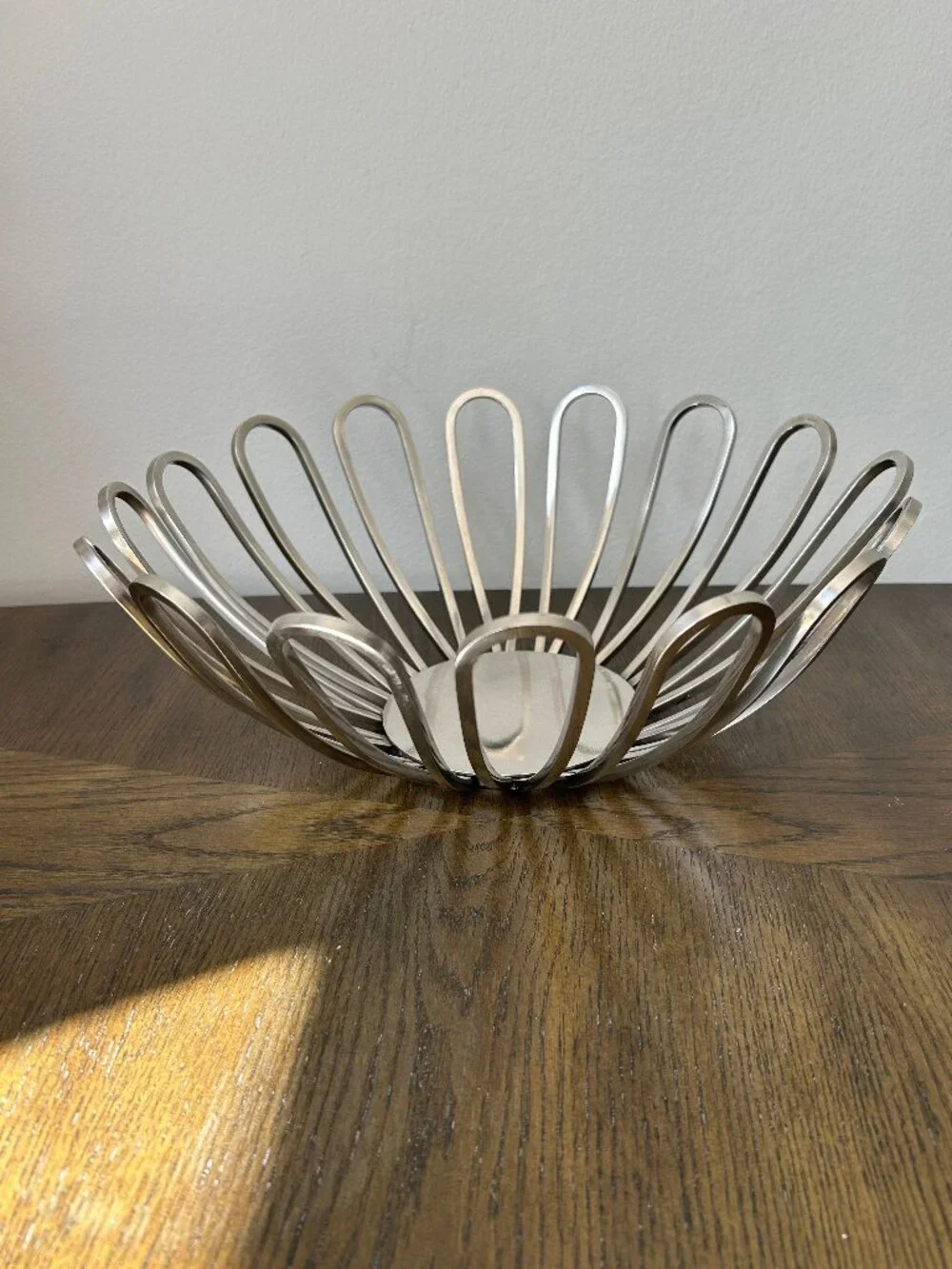 Vintage Metal Flower Shaped Fruit Bowl Basket